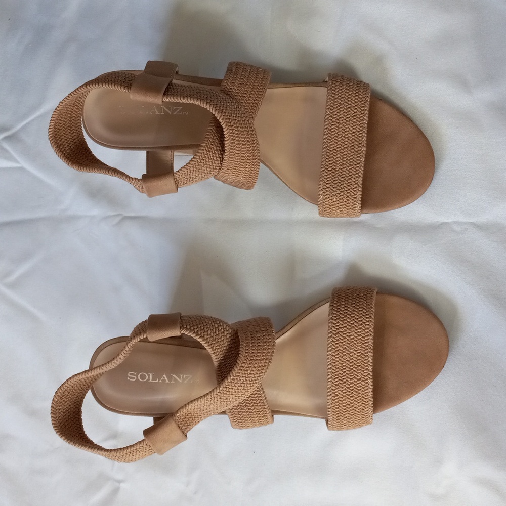 Solanz strappy Sandals With Block Heel Sz.8 M Please See Measurments